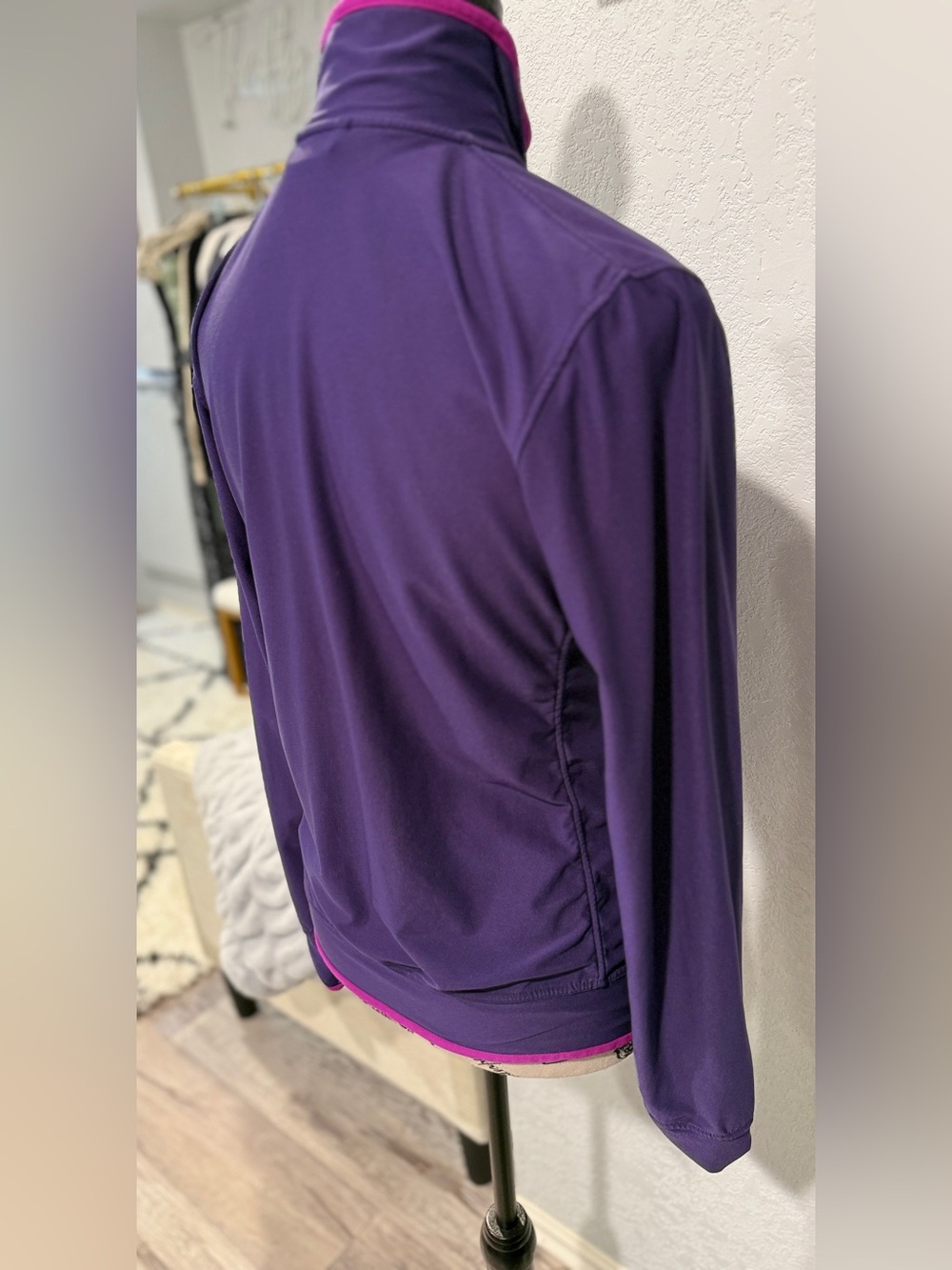 Nike Dri FIT Full Zip Track Running Jacket Purple Fuchsia Trim Medium - Picture 9 of 10